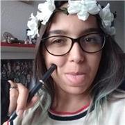 Profesora de artes para futuros artistas de todos los niveles